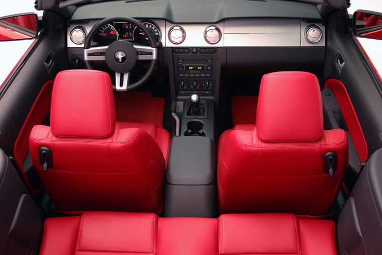 2006 Ford Mustang GT Convertible Interior Picture